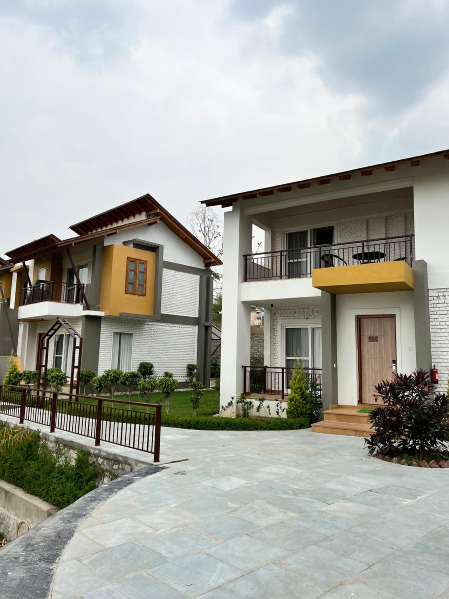 Evara Spa & Resort Rāmnagar Exterior photo