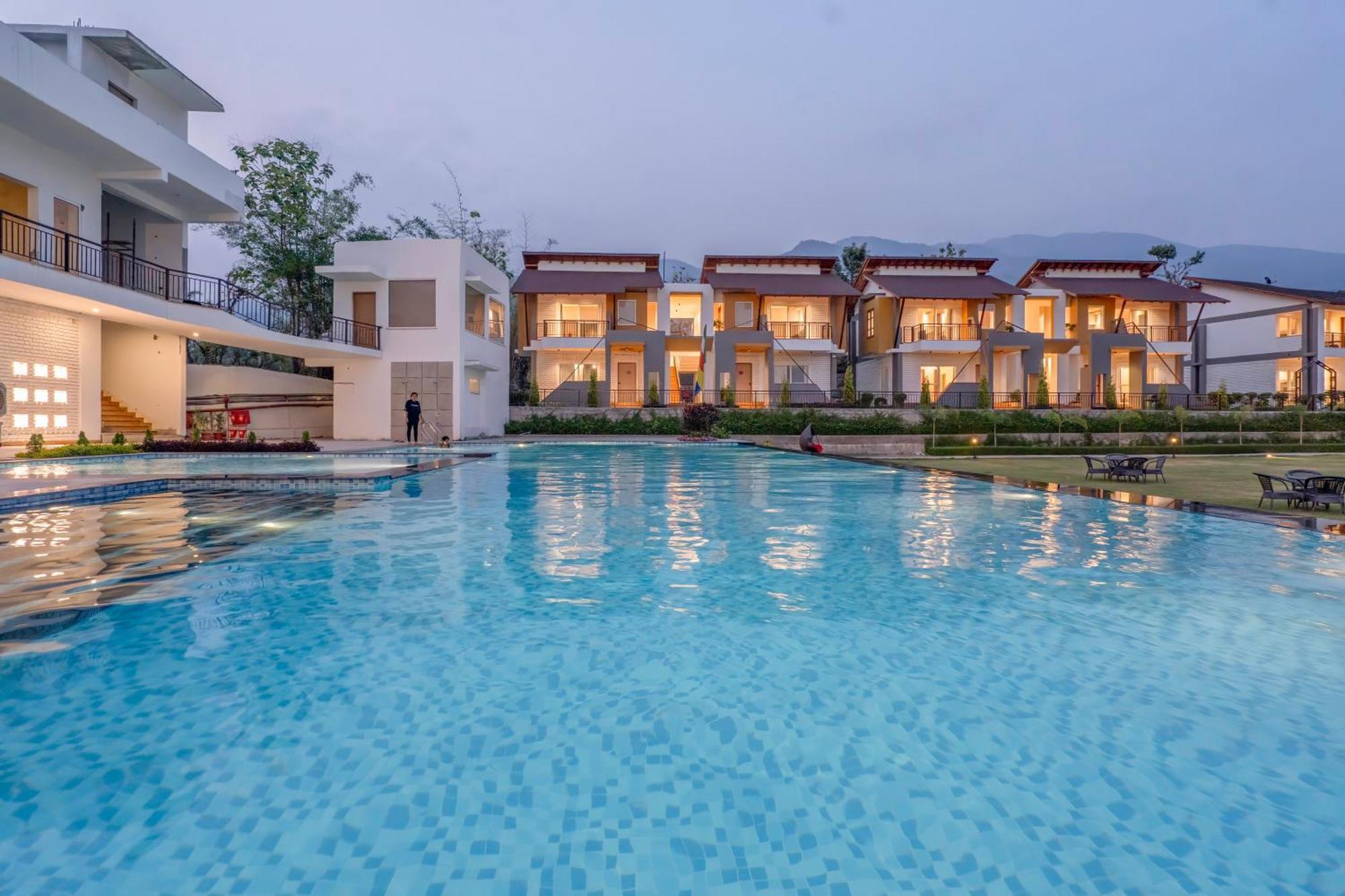 Evara Spa & Resort Rāmnagar Exterior photo