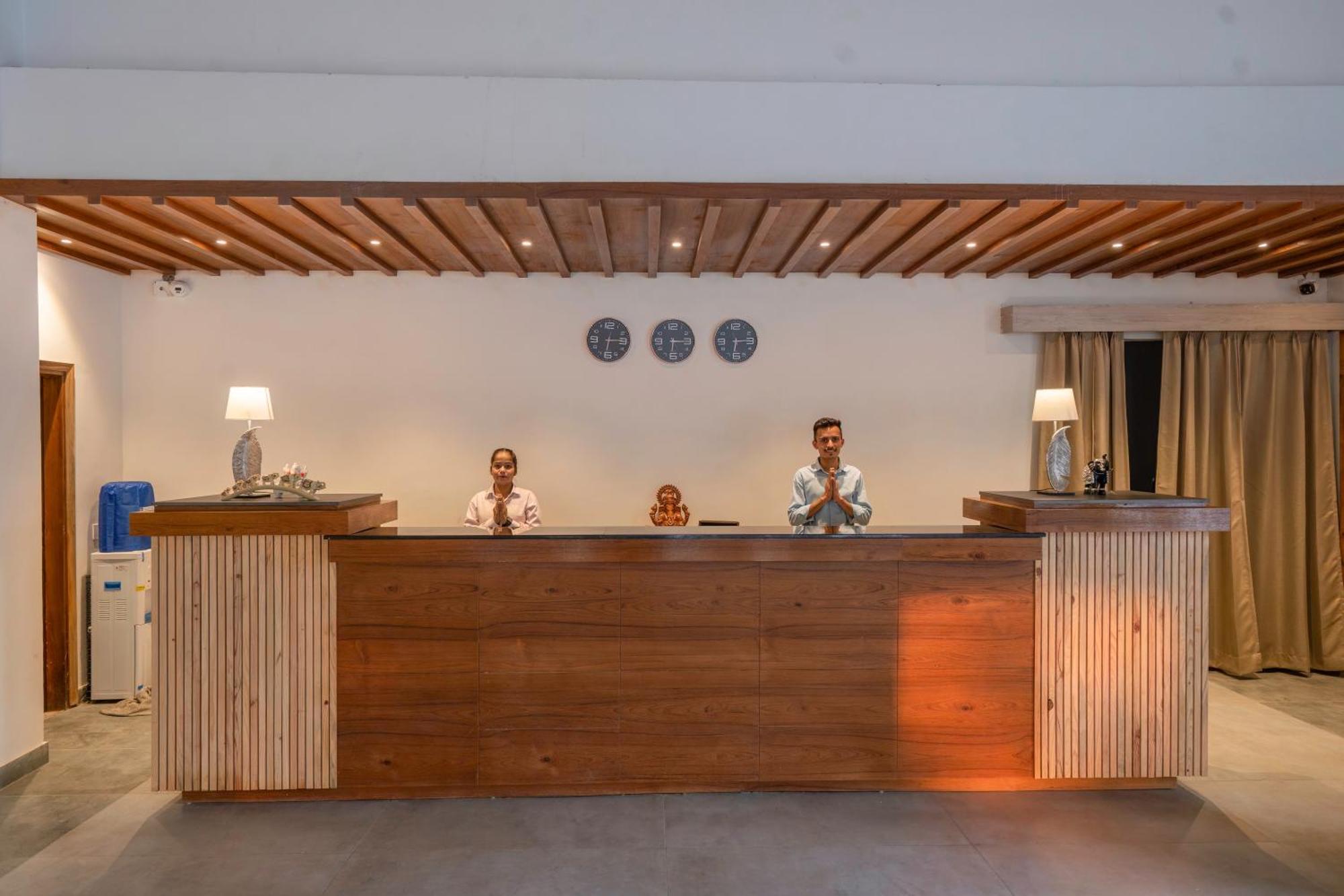 Evara Spa & Resort Rāmnagar Exterior photo
